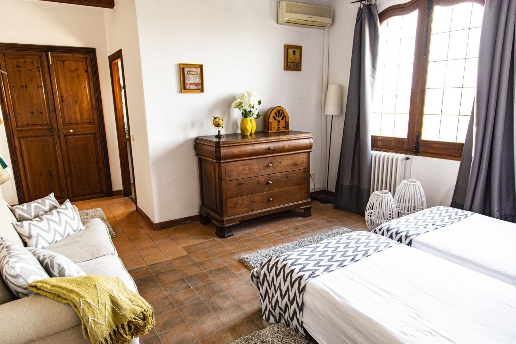 Leon De Sineu Villa Exterior photo